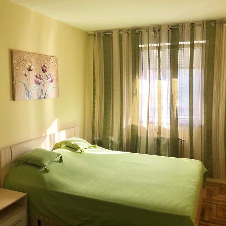 Ferienwohnung Apartman Ivana Novi Sad Exterior foto
